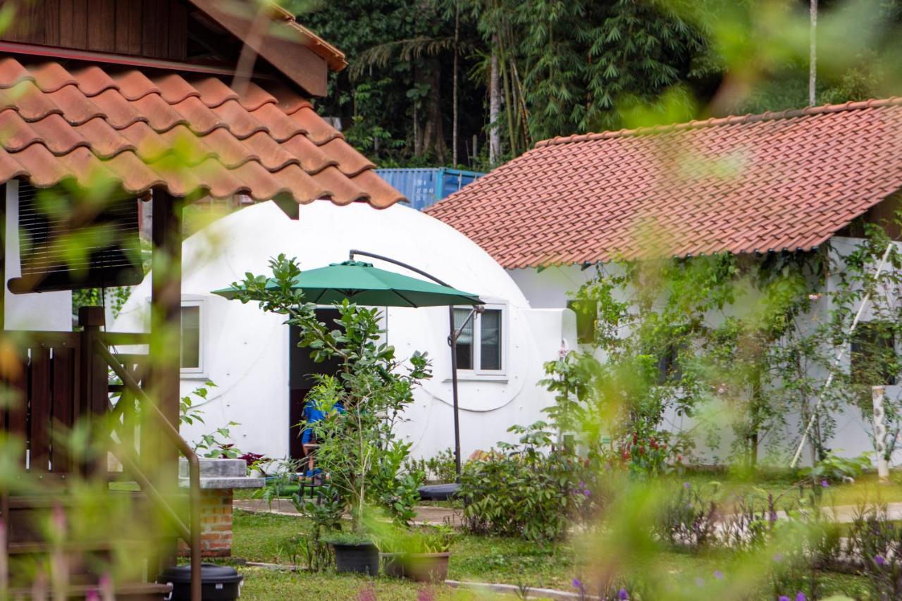 Genting Greenwoods Tiny Houses & Events Hall Genting Highlands Exterior foto